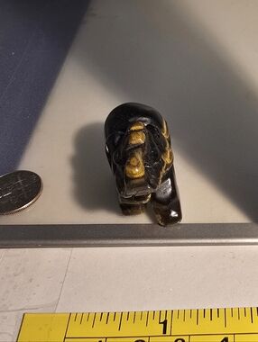 TIGERS EYE CRYSTAL GEMSTONE